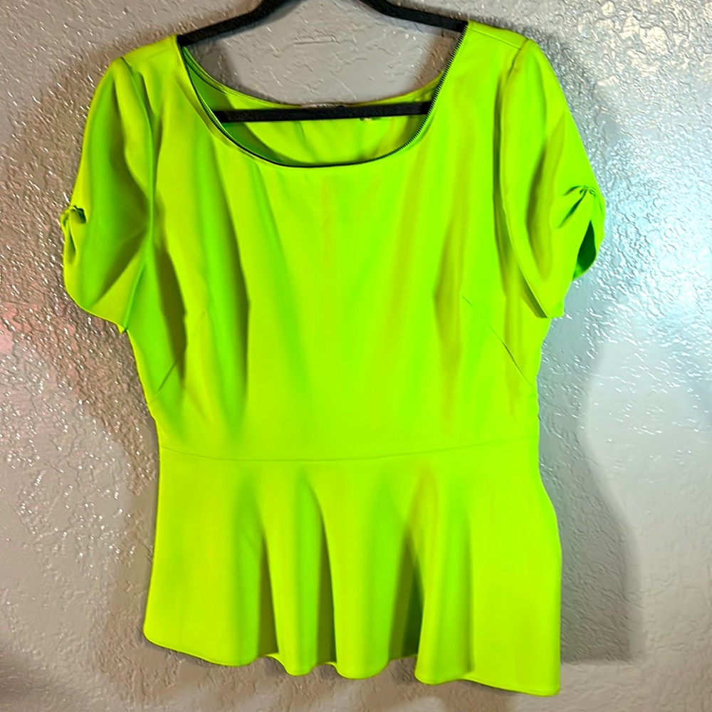 Tahari Lime Green Blouse Size: Large